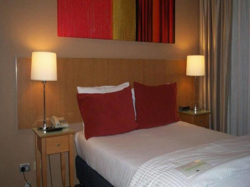 เมดินา เซอร์วิส Aparthotel ซิดนีย์ ภายนอก รูปภาพ